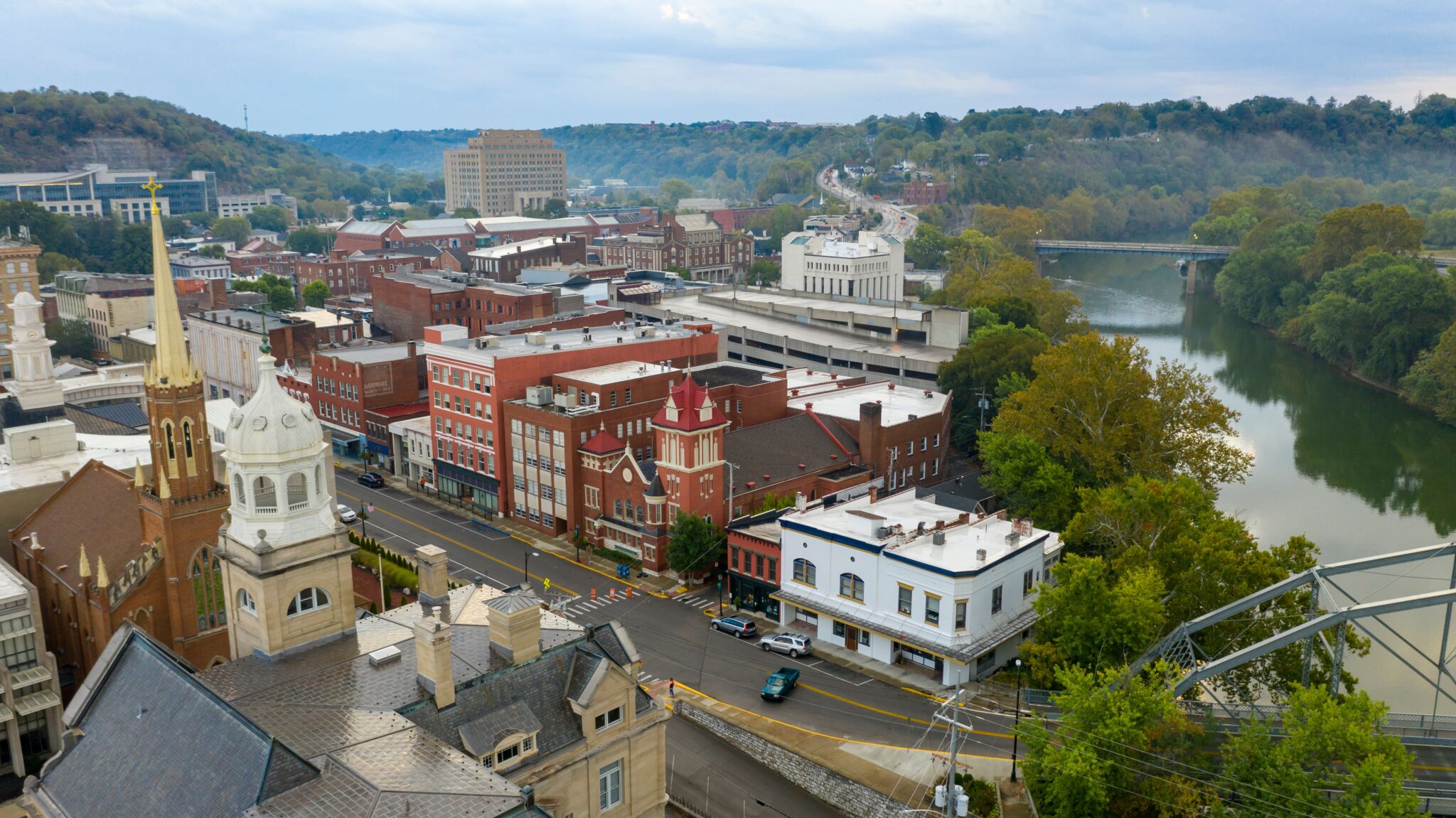 From Bourbon Delights to Historical Sights: 48 Hours in Frankfort ...